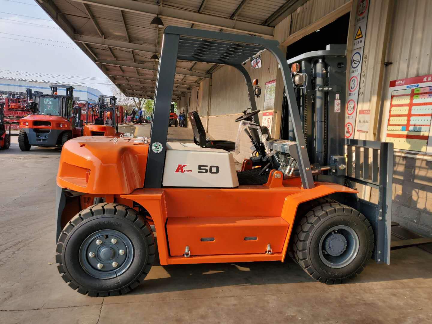 Hot Sale Brand CPCD50 5Ton Diesel Forklift Auction With Clip In Pakistan