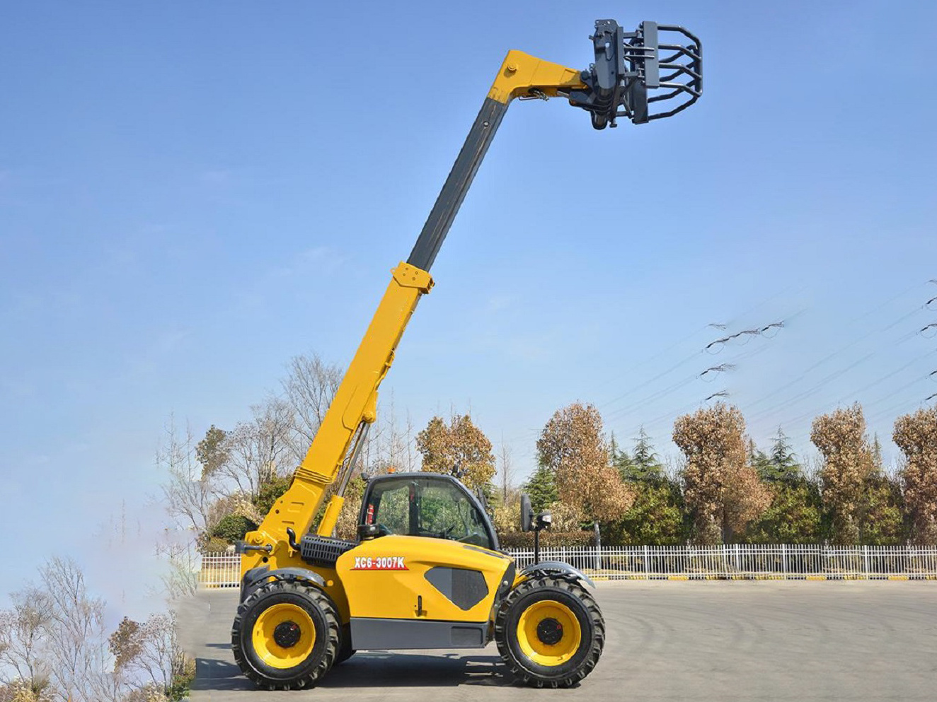 Official Mini Telehandler XC6-3006K China New 6m Telescopic Boom Forklift For Sale