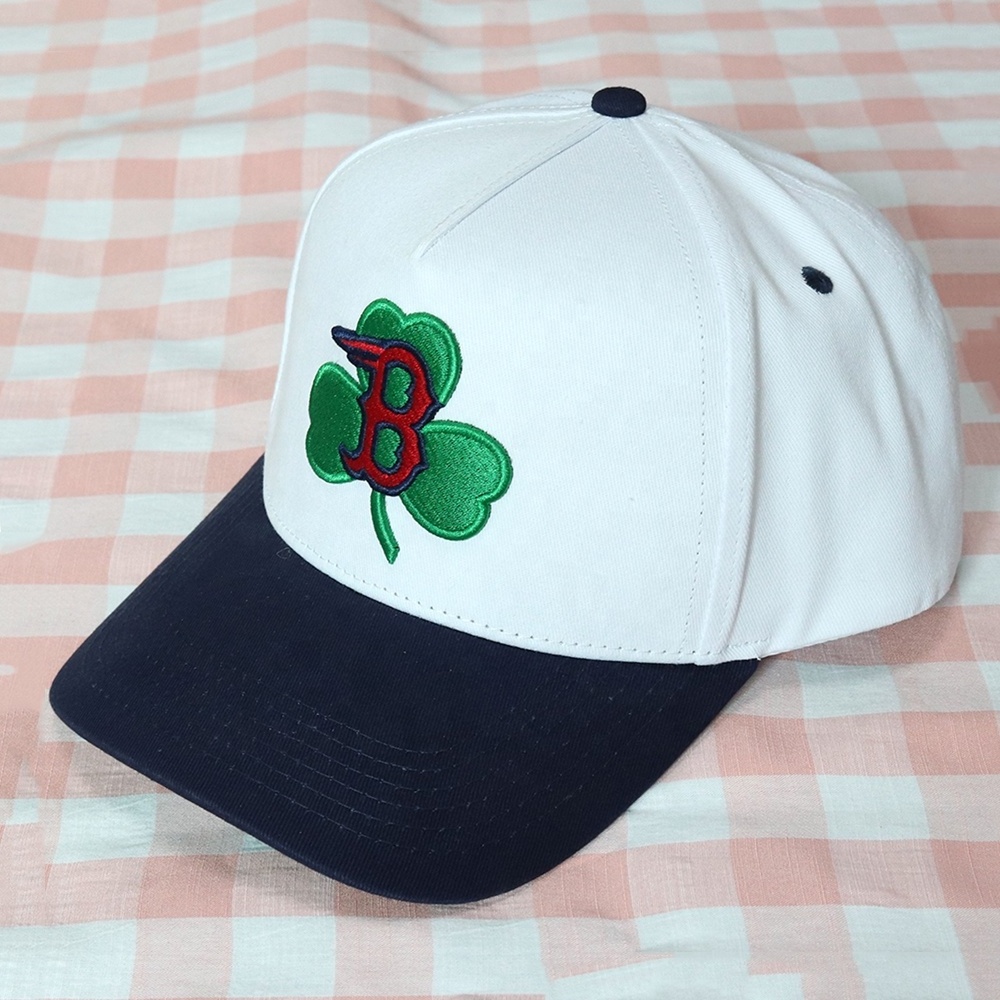 factory custom clover green and letters white and navy blue 100% cotton twill baseball cap with contract under brim green color