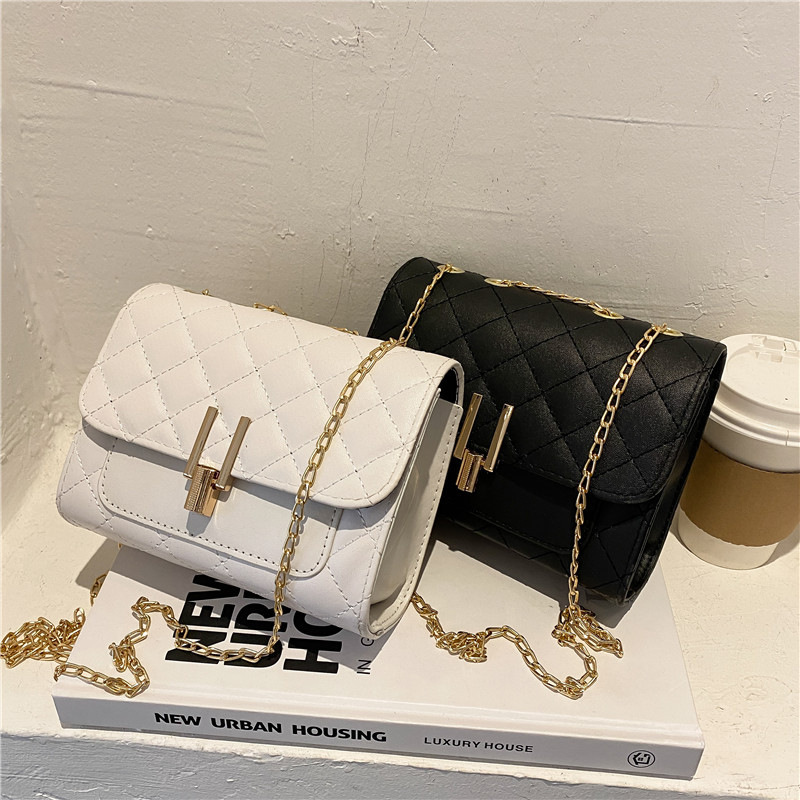 MU  2023 New Small Square Diamond Lattice Bag Pu Solid Zipper Fashion Single Shoulder Messenger Bag With Chain Ladies Handbag