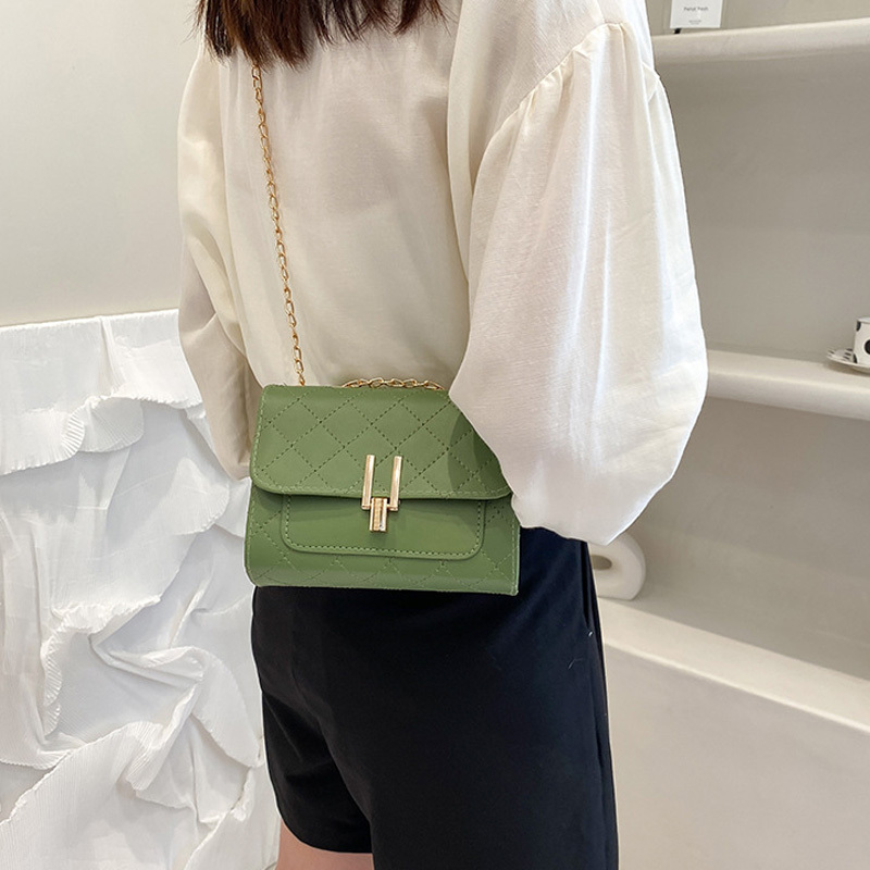 MU  2023 New Small Square Diamond Lattice Bag Pu Solid Zipper Fashion Single Shoulder Messenger Bag With Chain Ladies Handbag