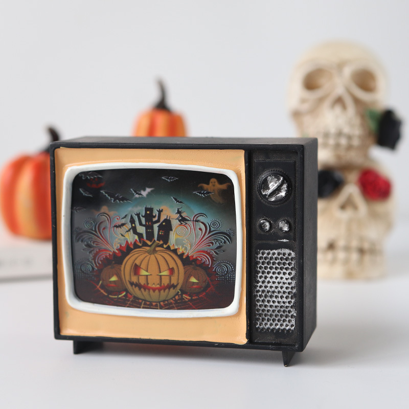 2021YiWu  Halloween new retro craft copper TV lamp witch ghost pattern led electronic candle decoration pumpkin lantern