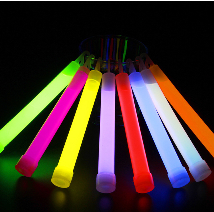 Ultra Bright 6 Inch Large Glow Sticks  Chem Light Sticks with 12 Hour Duration Camping Glow Sticks  Glowsticks for Party