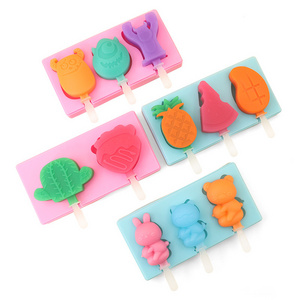 3D Ice Cream Animal Shape Silicone Mold Fruit Popsicle Mold With Lid With Plastic Stick Summer DIY Monster Cheese Stick Mold