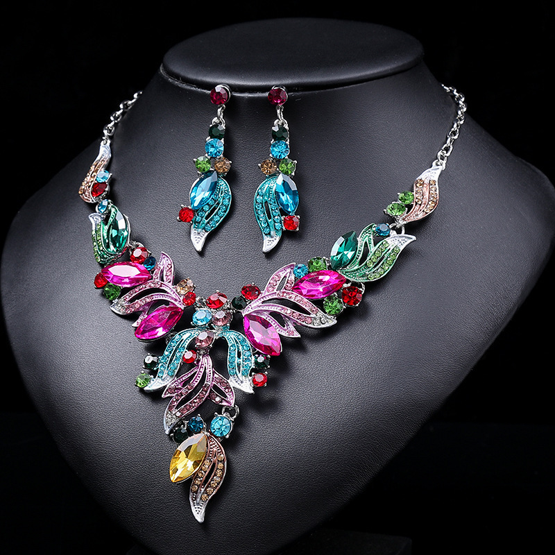 Luxury Fashion Wedding Jewelry Sets Women Gift Jewelry Gift Mix Color Rhinestone Pendant Necklace Earrings Sets