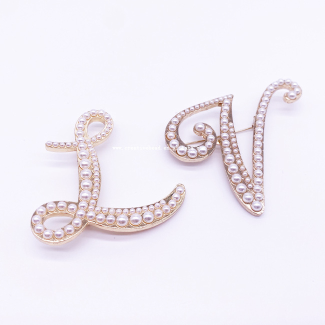 High Quality pearl brooch for women brooch jewelry inspired designer brooches and pins