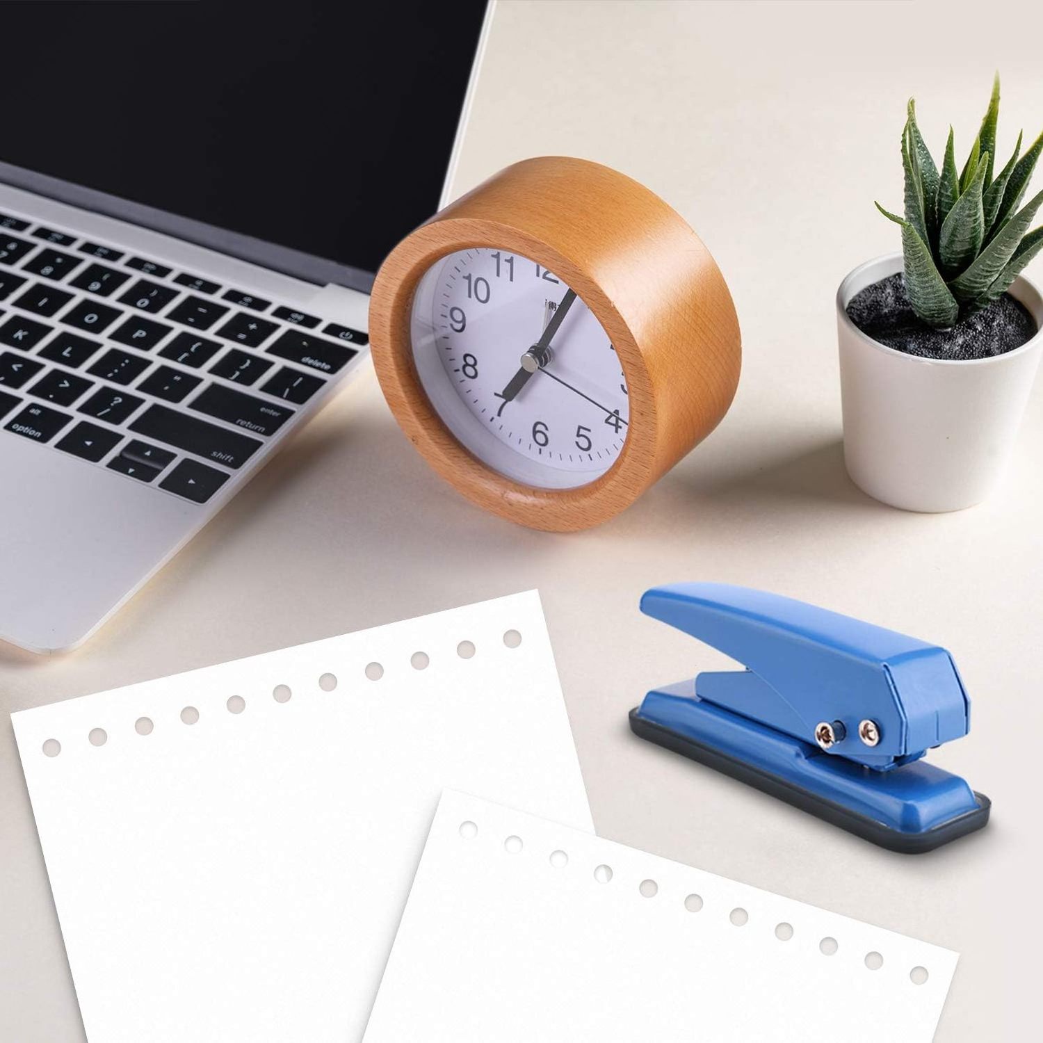 Hot Sales Single Handheld Paper Puncher Letter Punchers 20 Sheet Hole Punch Capacity with Skid-Resistant Base