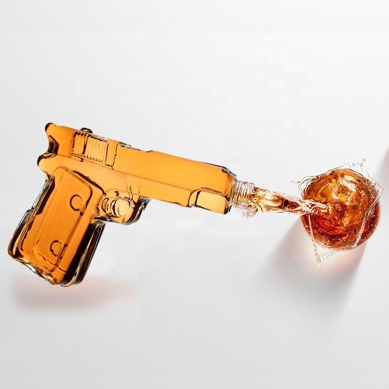 Handmade glass bottle decanter AK 47 gun shape bottle glass whiskey decanter and glasses sets Novelty design with wood frame