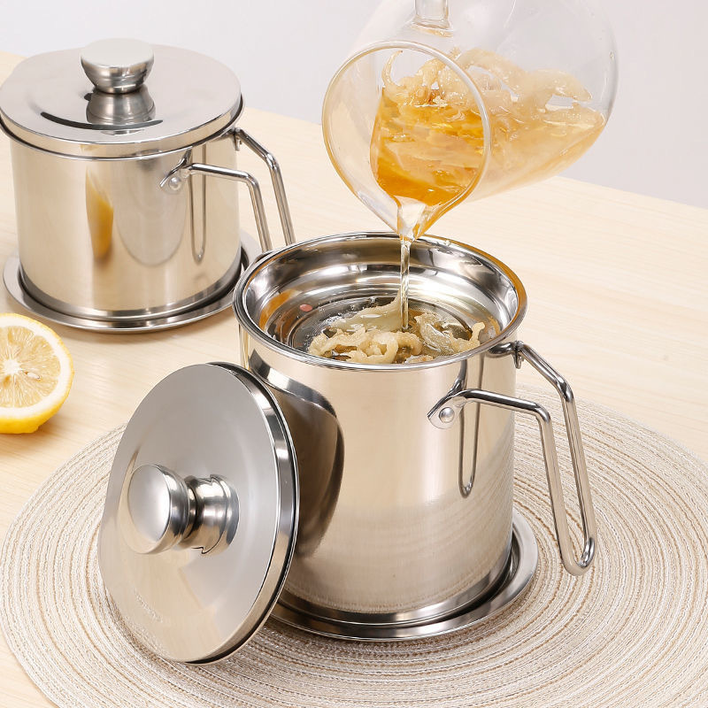 Bacon Grease Container with Fine Mesh Strainer, Stainless Steel Cooking Oil Keeper with Lid and Tray Easy-Grip Handle