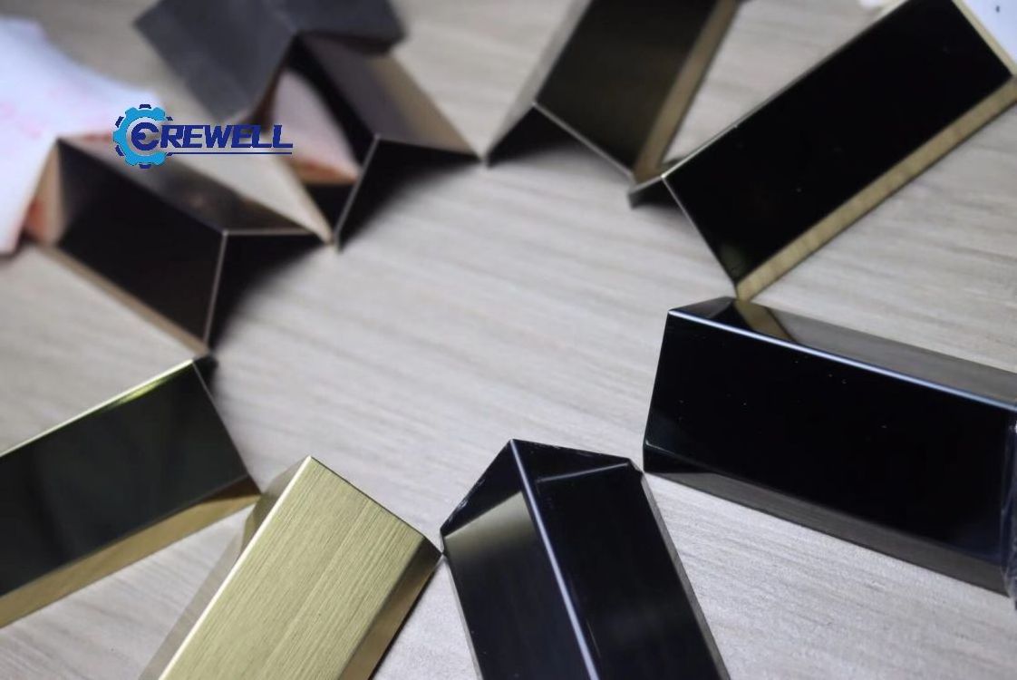 2022 decorative brass metal strip floor skirting board u shaped tile trim profile stainless steel curved tile trim