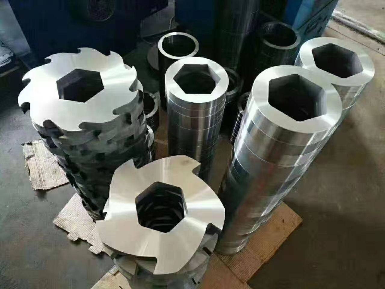 Double Shaft Metal Shredder Blade/Manufacturing customized Shredder/Shredder Knife