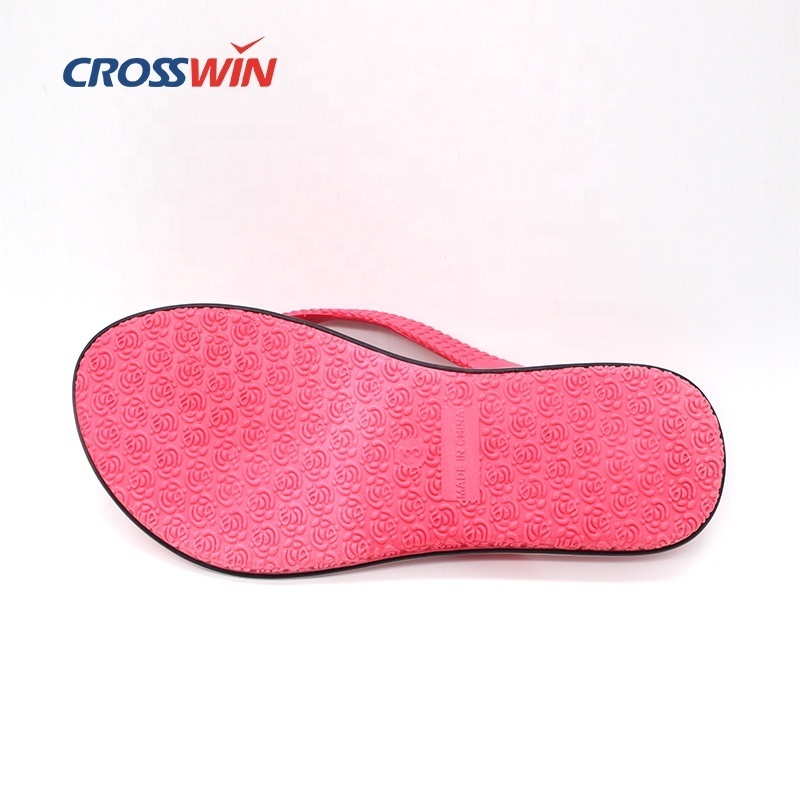 Hot Sales Summer Customized Logo New Design Fashion Flip Flops for Women Slippers Cheap Flip Flops