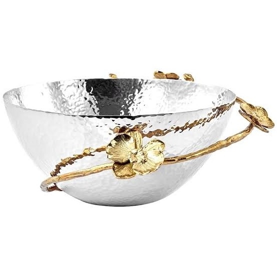 Silver and gold finished decorative fruit bowls round serving bowls kitchen salad bowls and server platters for restaurant