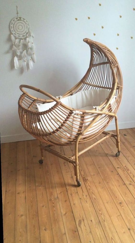 Genuine Indian Handmade rattan wicker baby bassinet also baby crib for new born baby items furniture Available In wholesale