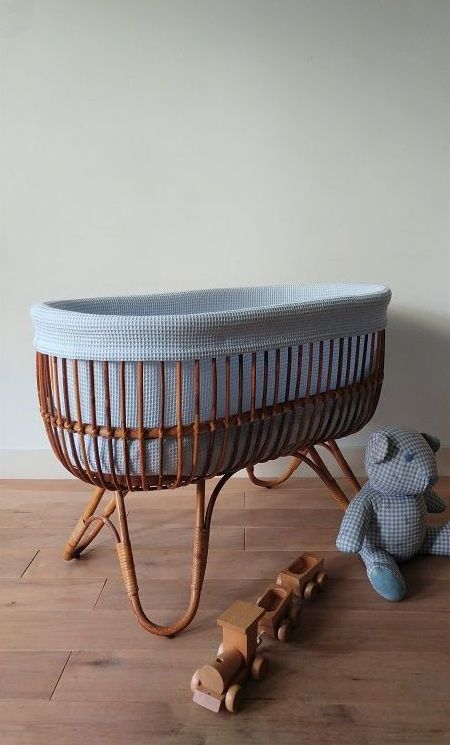 Genuine Indian Handmade rattan wicker baby bassinet also baby crib for new born baby items furniture Available In wholesale