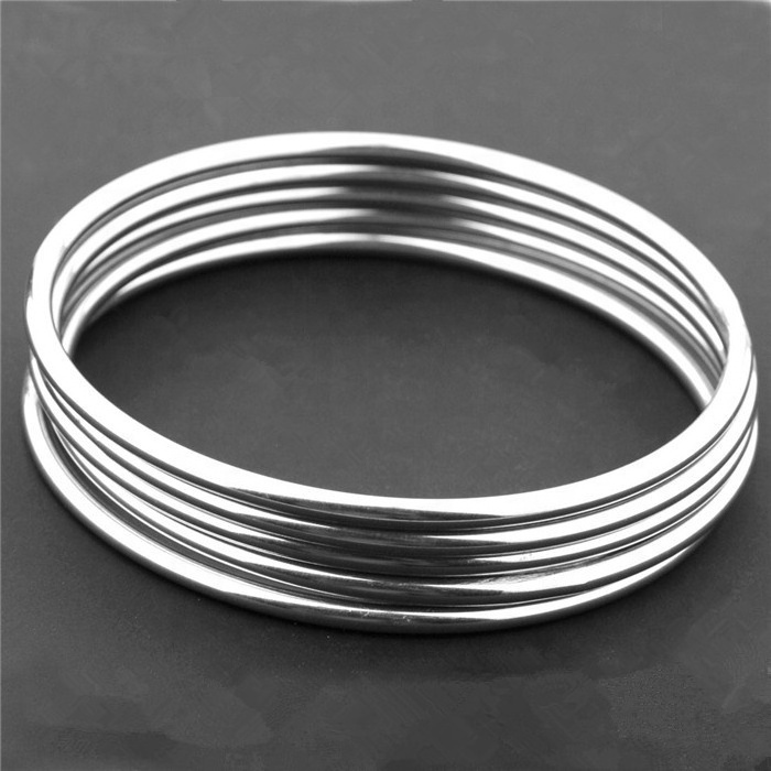 Minimalist Jewelry Women Gold Stainless Steel 2mm 3mm 4mm Thin Tube Big Round Hoop Stacking Bangle Stack Bracelet Set