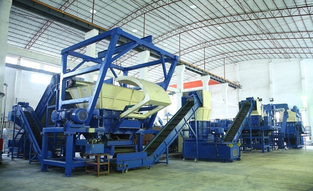 Tire Tyre Power Crush Recycle Shredder Rubber Cutting Machine Automatic Tire Recycling Line