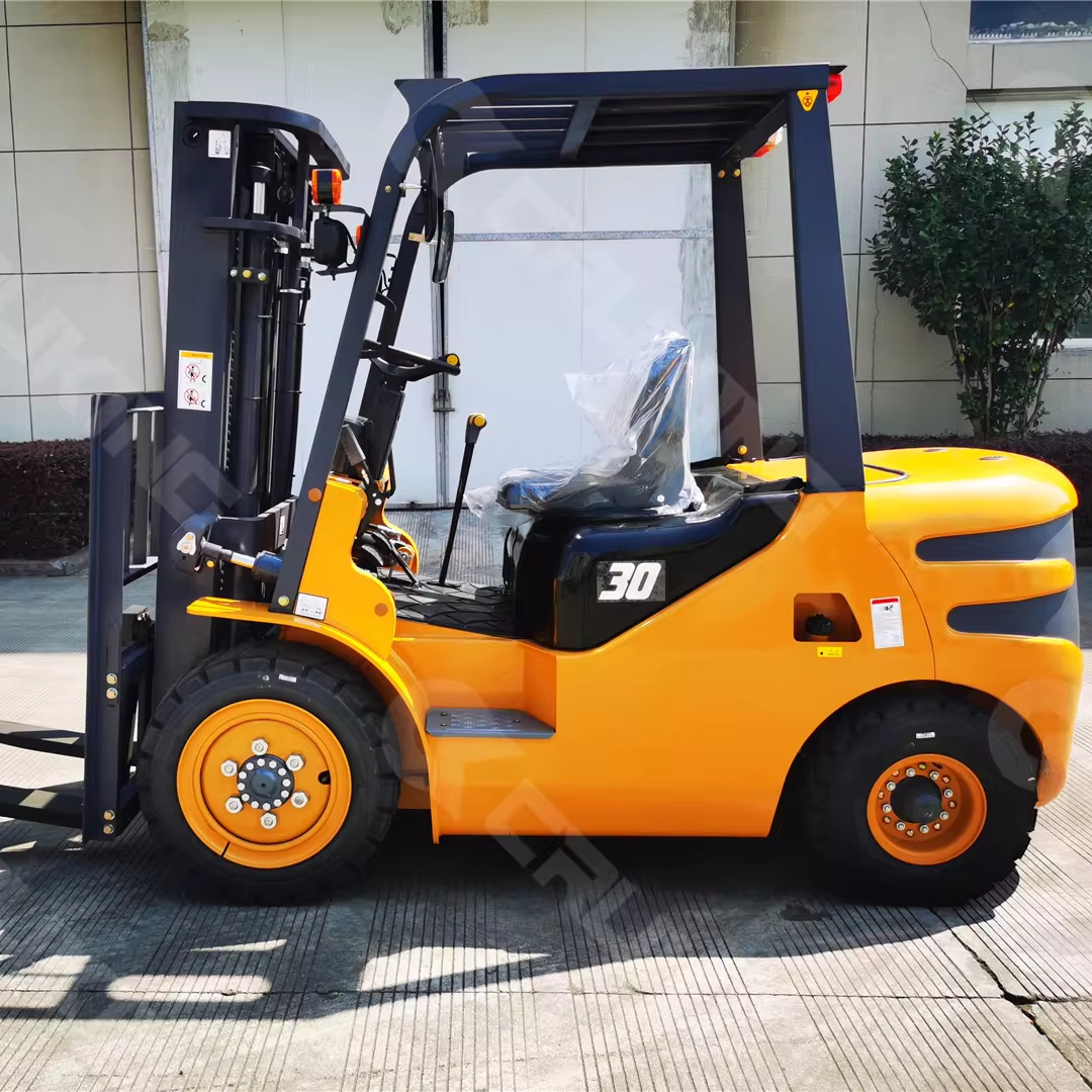 Enter the cabin and carriage to work 3Ton Diesel Forklift HH30 with Side Shifter and Solid Tire for sale