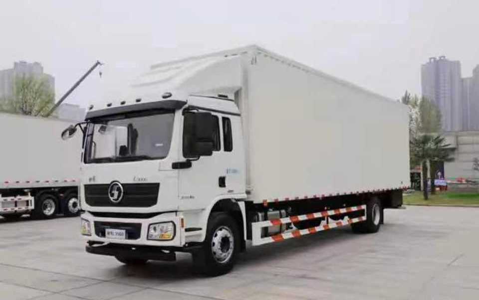 2022 HOT Sale Lorry Truck 6x4 8x4 Cargo Truck With Spare Parts Fast Delivery