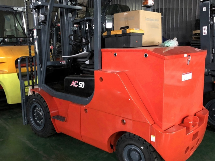 china top brand HELI Hot sale Diesel Forklift AC50 5ton Forklift for Sale