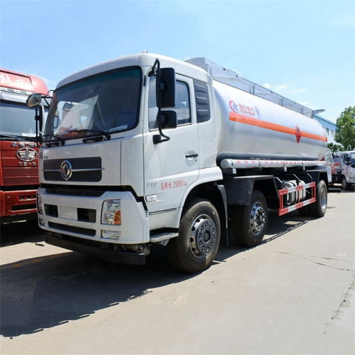 SINOTRUK HOWO 20cbm 6X4 Oil tank truck for transport fuel