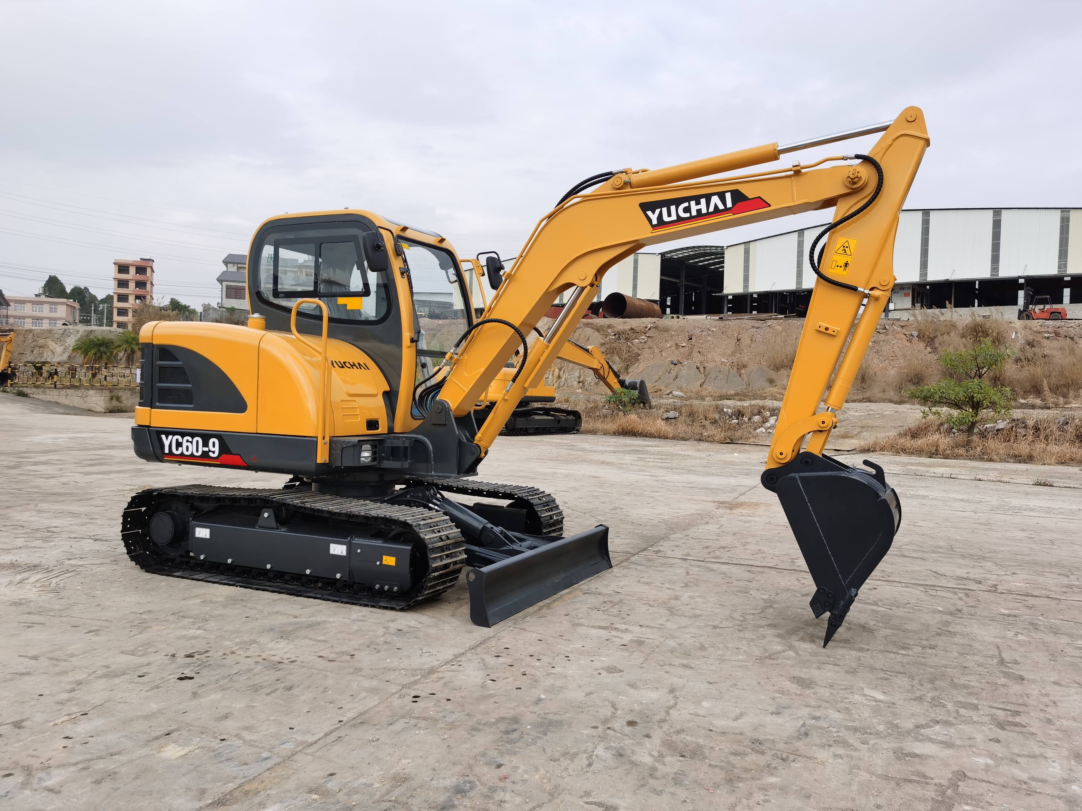 YUCHAI 6ton Crawler Excavator YC60-9 with Swing Boom