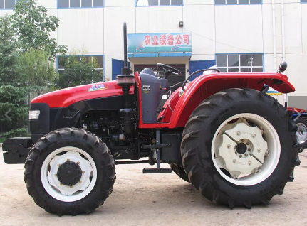 Chinese famous brand YTO agricultural tractor LG1504 150HP farm tractor for sale