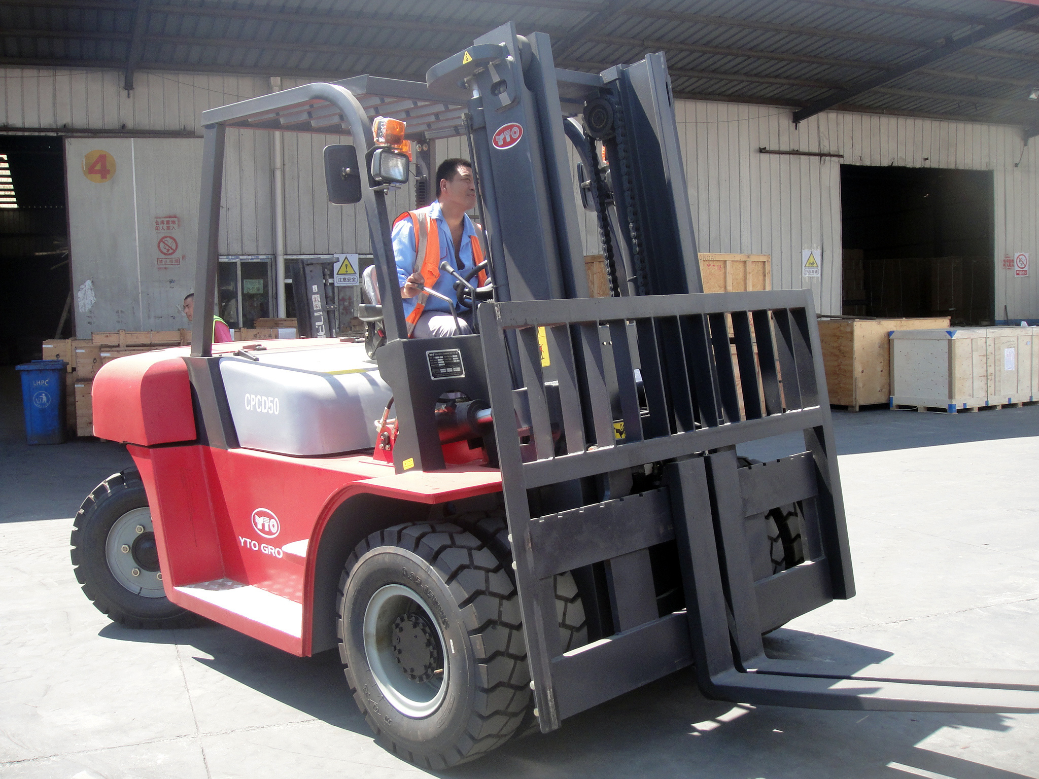 Heli/Yto/Huahe/Yale New Electric/ Diesel forklift 5 ton diesel Forklifts