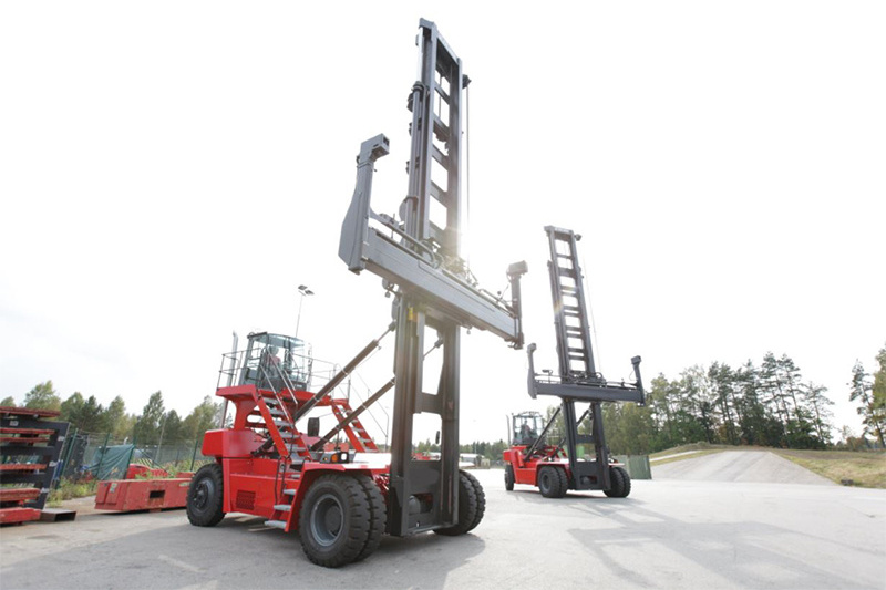 Heli Container Stacker 8 Ton Empty Containers Handler CPCD180EC6