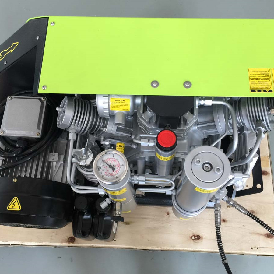 Diesel-Driven Screw Air Compressor 30 Bar 12 Volt 120 CFM High Pressure Sulfur Hexafluoride 12V Compressor for_Sale