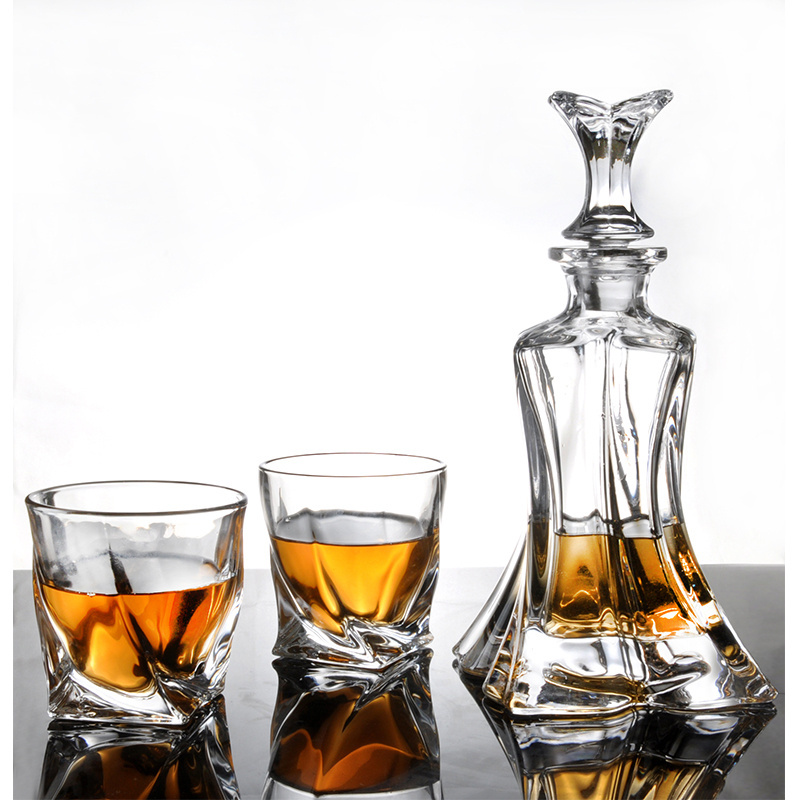 Wedding Old Fashioned Personalized Crystal Glasses And Whiskey Decanter Set