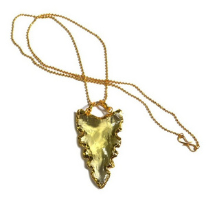 Wholesaler of Yellow Glass Classical American Arrowheads Necklace : Classical American Arrowheads Necklace For Sale