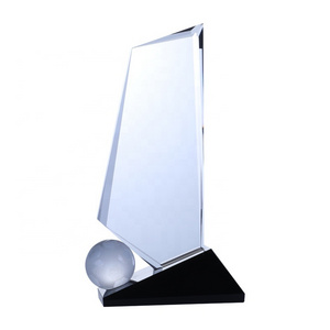 Factory directly custom crystal glass award 3D trophy cristal plaques  with  football