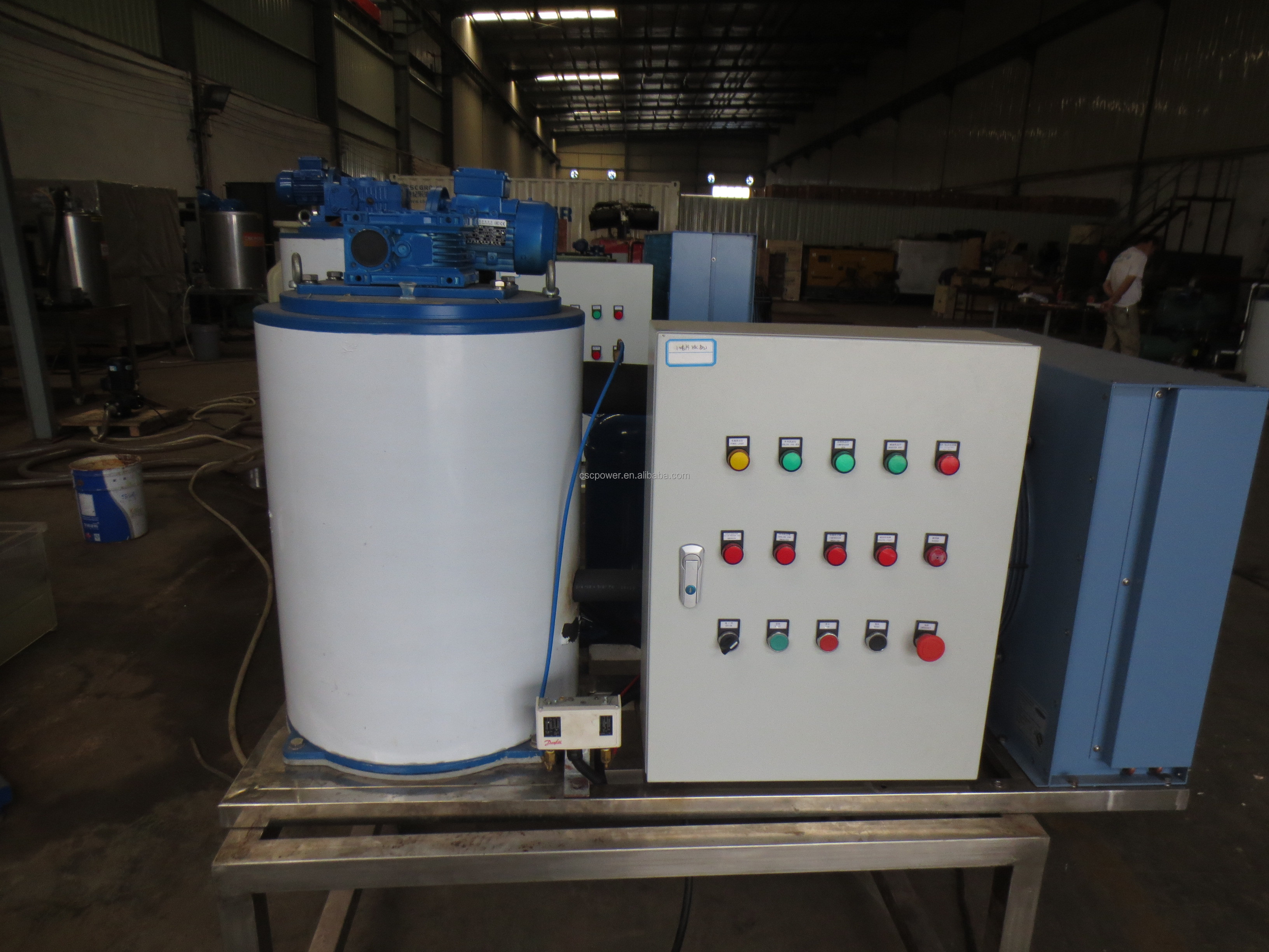 flake ice making plant 2Ton/day Flake Ice Machine 2000kg Dry Ice For Fishery Fish Fresh Food Cooling