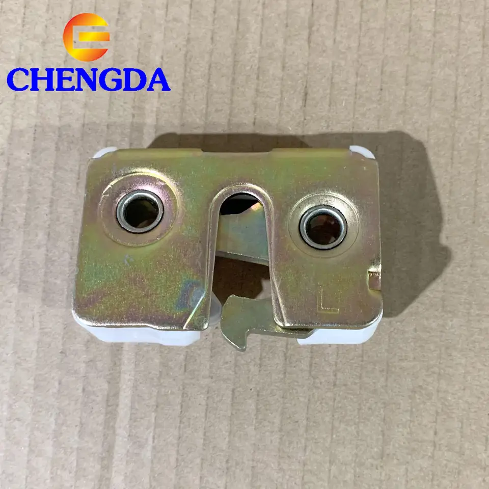 Factory Cheap Prices Sinotruk Howo WG1642340012 Left Door Locks Spare Parts For Sale