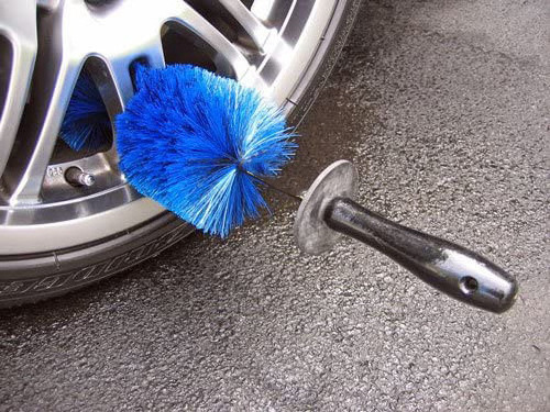 powerful decontamination rim tire car care cleaning detailing brush