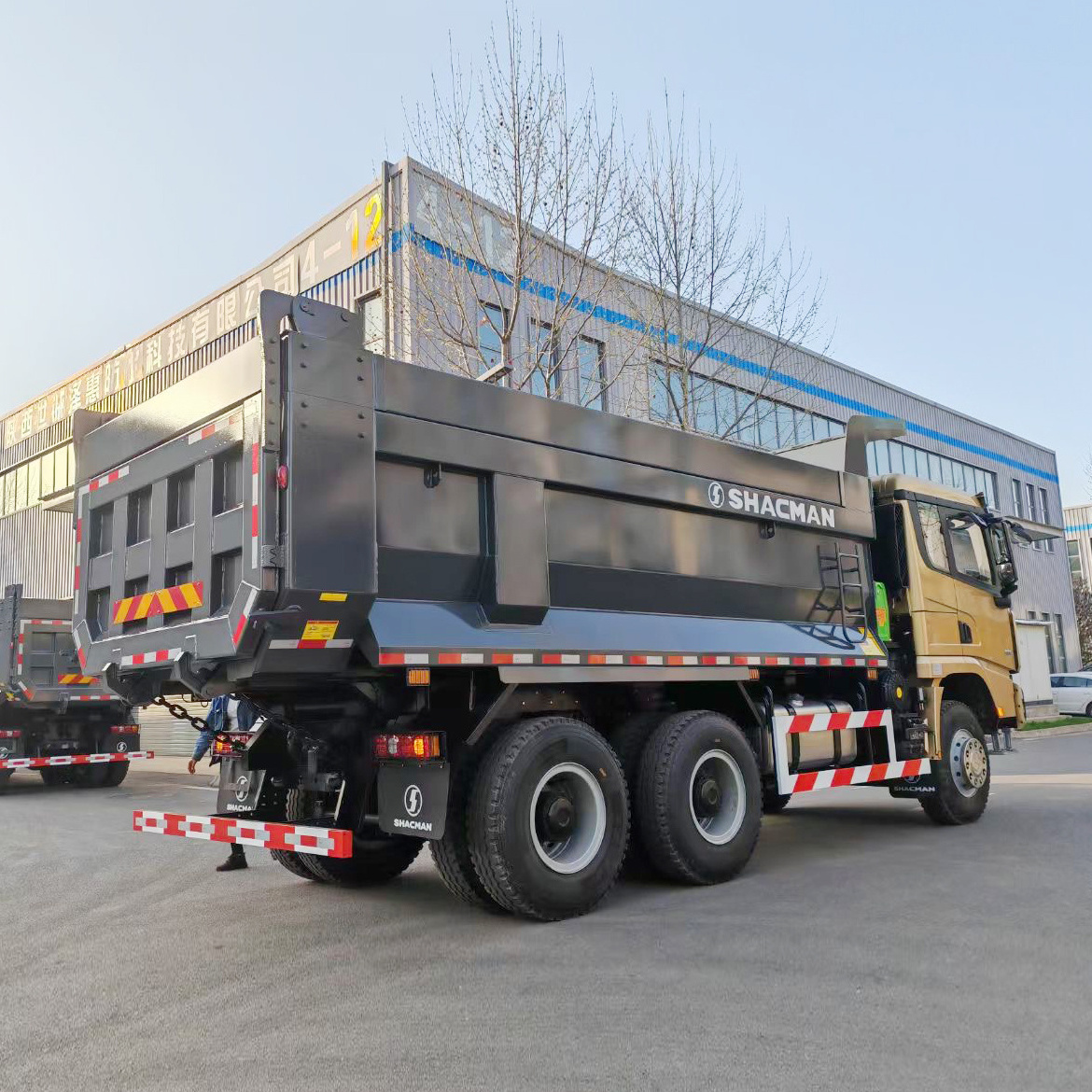 Heavy Duty X3000 Shacman 6X4 380HP 400HP 430HP New Dump Trucks