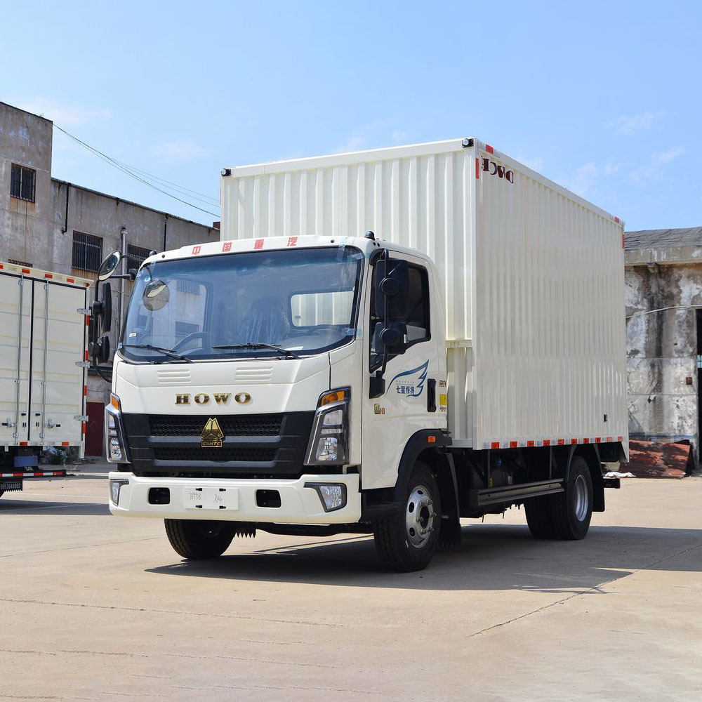 SINOTRUK light truck HOWO 5 tons LHD cargo van truck for sale