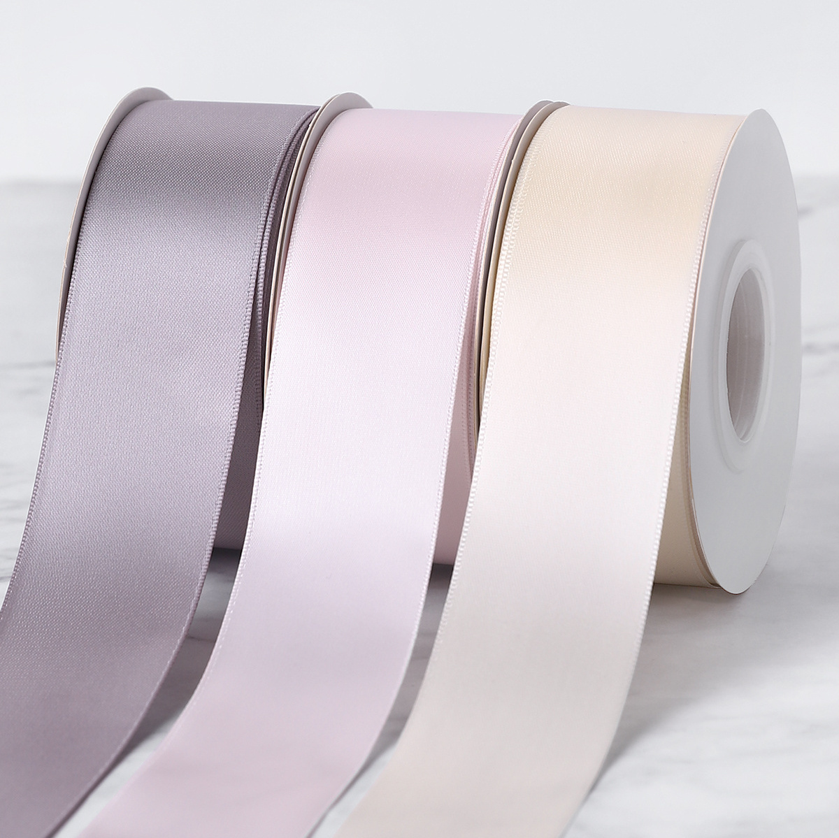 1.5 inch 3. 8 cm width satin ribbon roll Valentine's Day flower Gift Wrapping 4cm Plain Double Face Satin Pink Wired ribbon