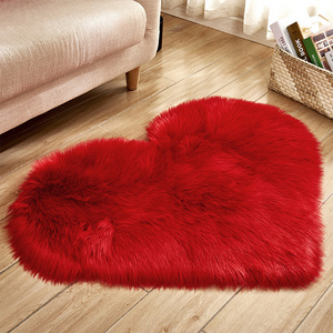 customized New Style modern faux rabbit fur Cute heart plush carpets for bedroom living room sofa