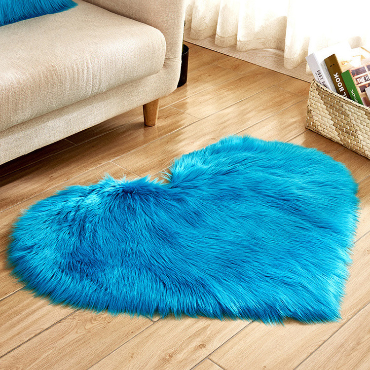 customized New Style modern faux rabbit fur Cute heart plush carpets for bedroom living room sofa