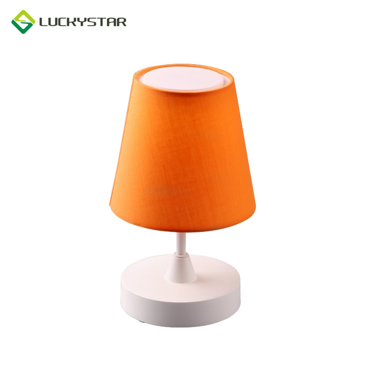 White Outdoor Camping Fancy Table Lamp Battery Operated With Led Light Rechargeable