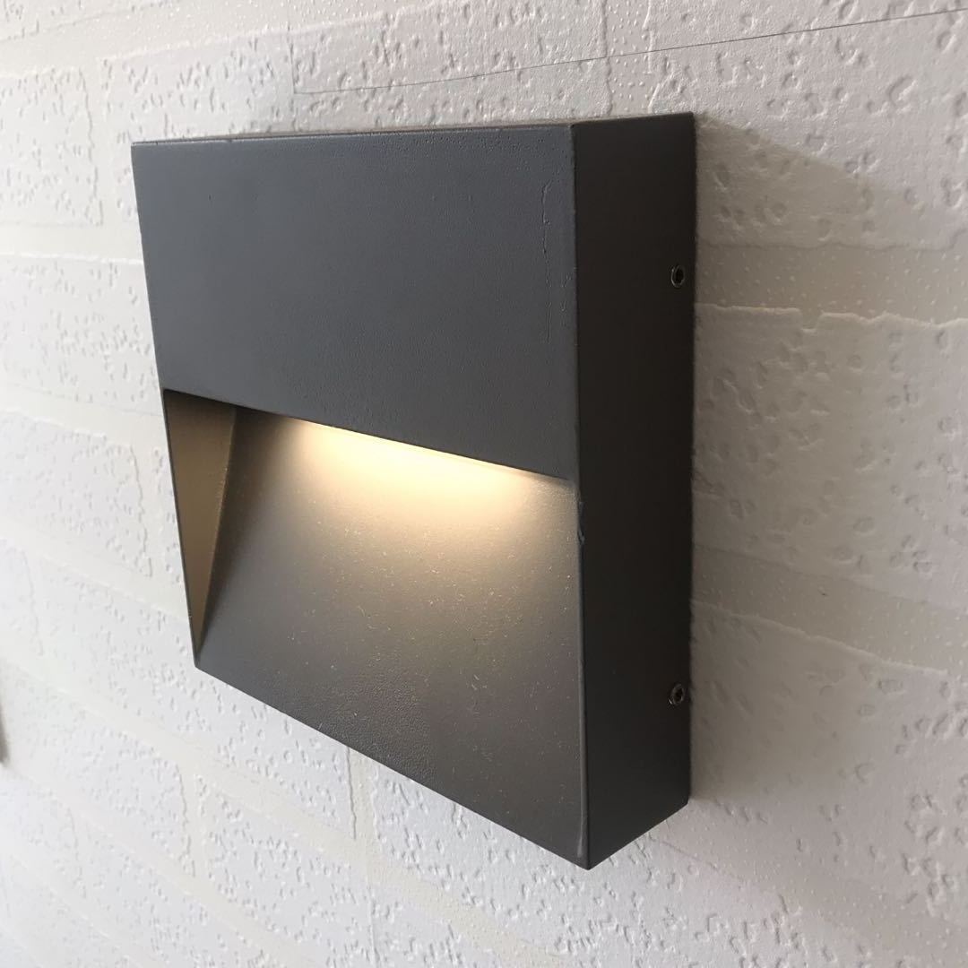 Aluminum Minimalist Modern Sconce Outdoor Wall Lamp Corridor Aisle Surface Mounted LED Step Wall Light