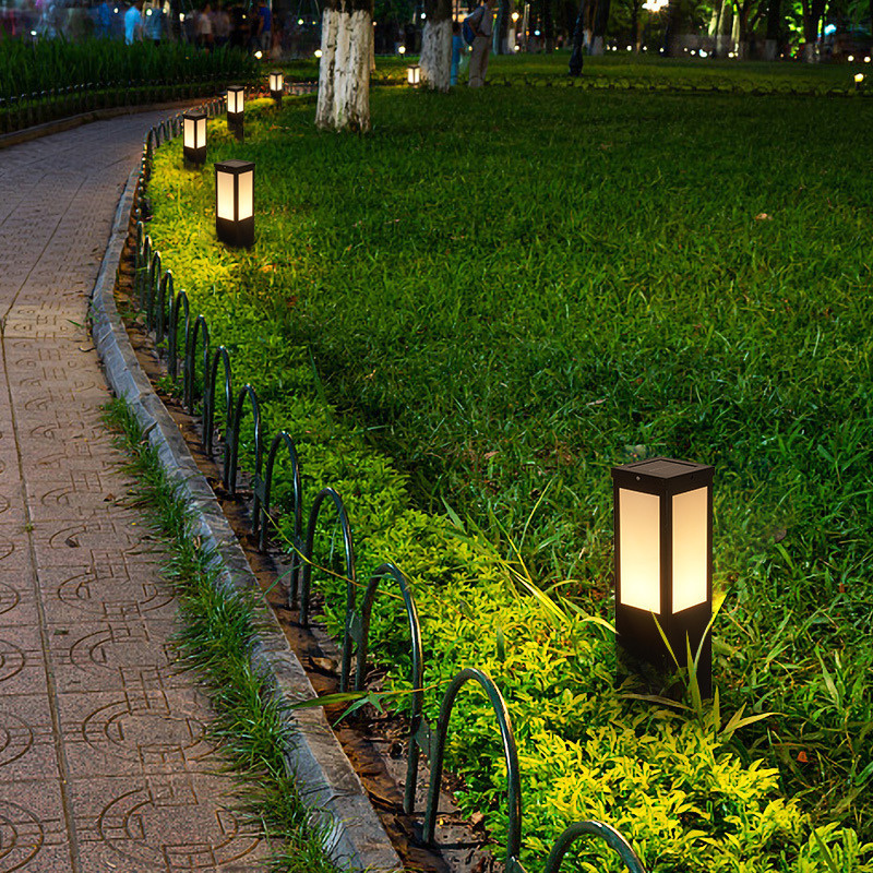 Modern IP65 Waterproof Wall Corner Outdoor Lawn Lamp Gate Pillar Post Garden LED Solar Bollard Light