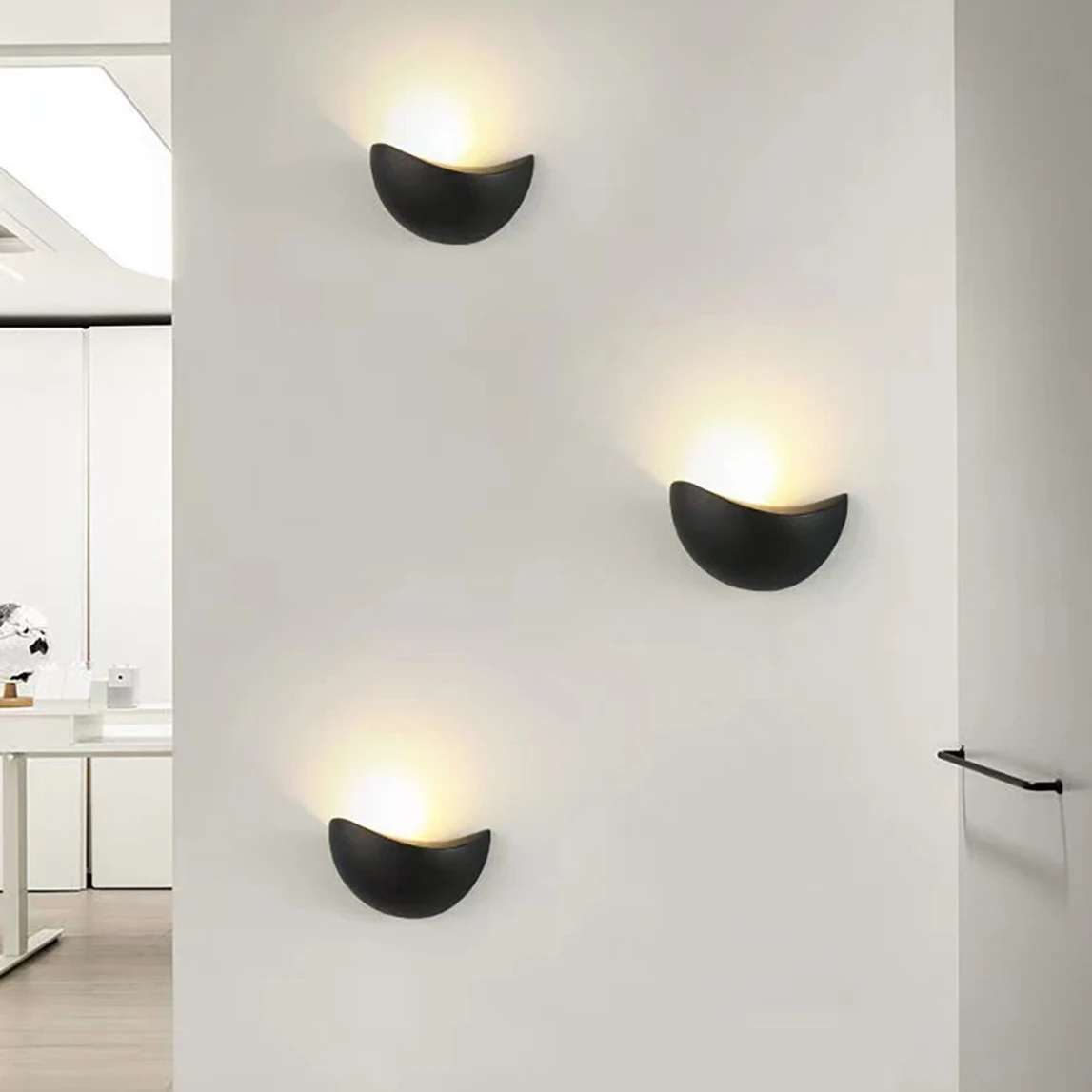 Modern IP65 Waterproof Outdoor Wall Mounted Light Bedroom Beside Decor Indoor Wall Light