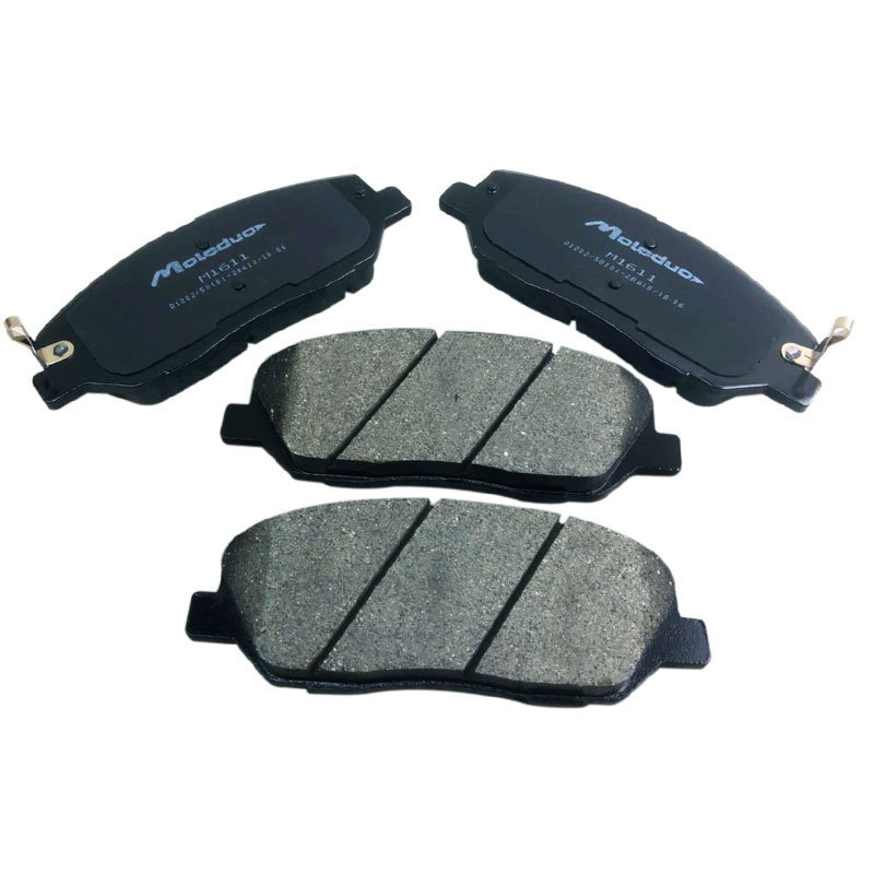 M1611 Auto Car Part Brake Pads 581012WA00 581012PA70 581012JA00 581012BA00 D1202 D1384 Front Rear Ceramic Break Pad for Hyund