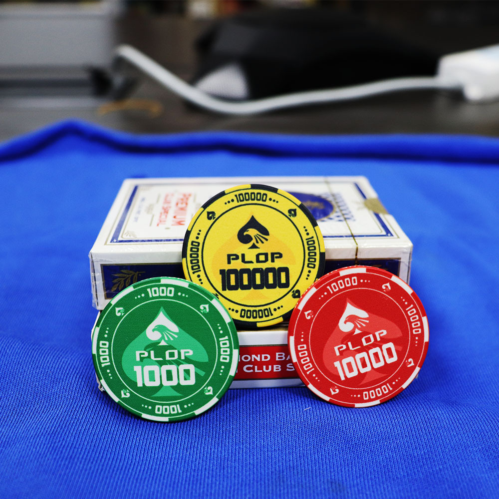 Custom High Quality 14g Casino Ceramic Clay Royal Poker Chips With Denominations