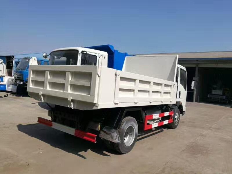 SINOTRUK HOWO 120hp mini 5tons dump truck price in pakistan