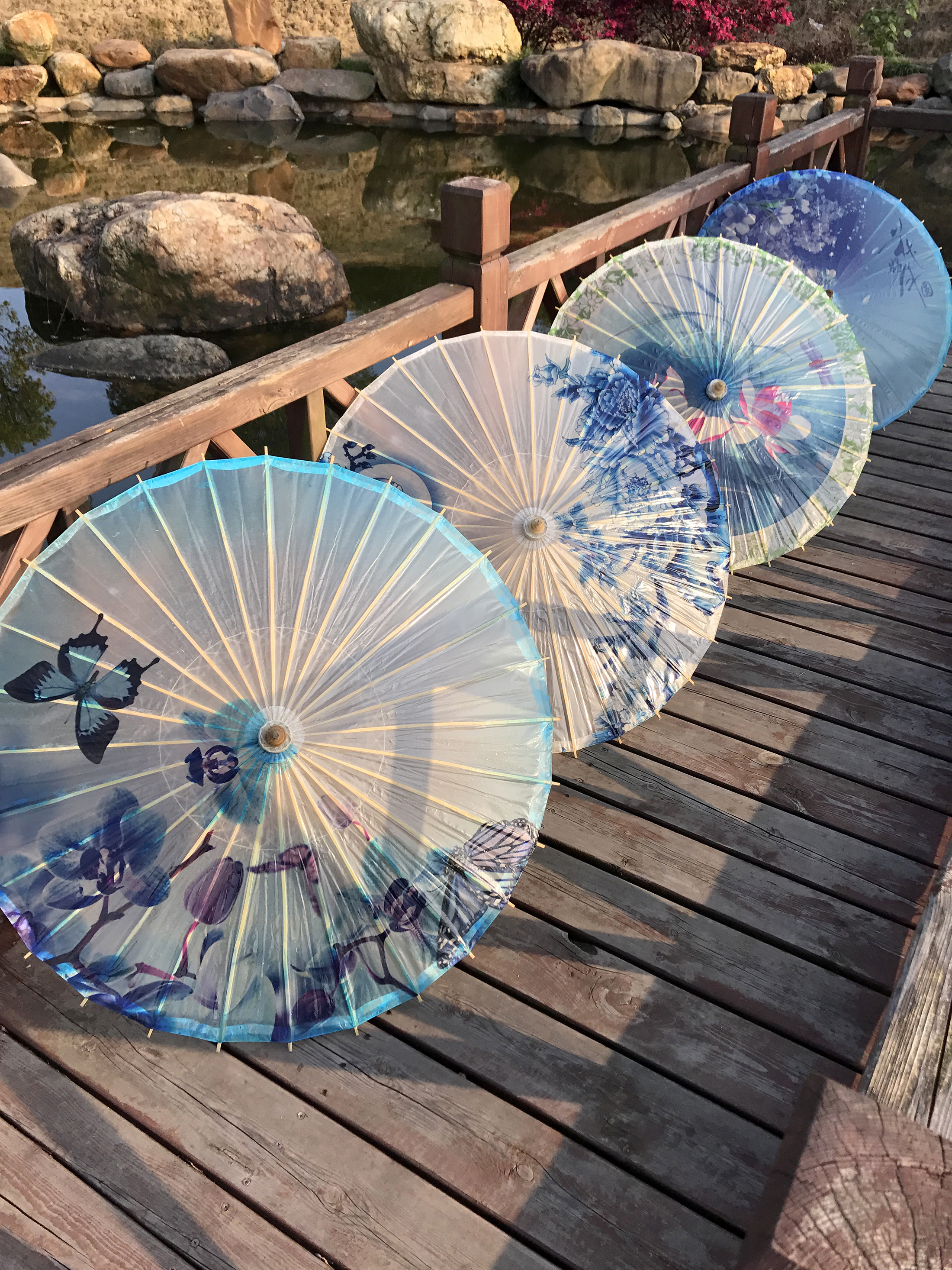 Wholesale 2022 Art Umbrella Chinese Silk Cloth Umbrella Classic Style Decorative Umbrella Painted Parasol