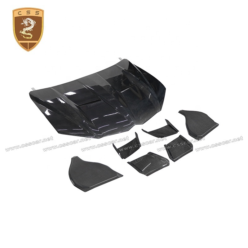 Top Style Carbon Fiber Car Auto Engine Scoop Bonnet Hoods For Lambor URUS